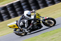 enduro-digital-images;event-digital-images;eventdigitalimages;mallory-park;mallory-park-photographs;mallory-park-trackday;mallory-park-trackday-photographs;no-limits-trackdays;peter-wileman-photography;racing-digital-images;trackday-digital-images;trackday-photos